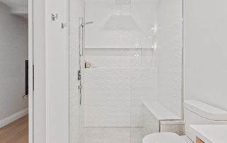 Sparkling glass shower door requires minimal glass repair and replacement
