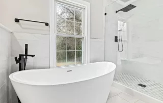 Luxury Frameless Showers with Freestanding Tub